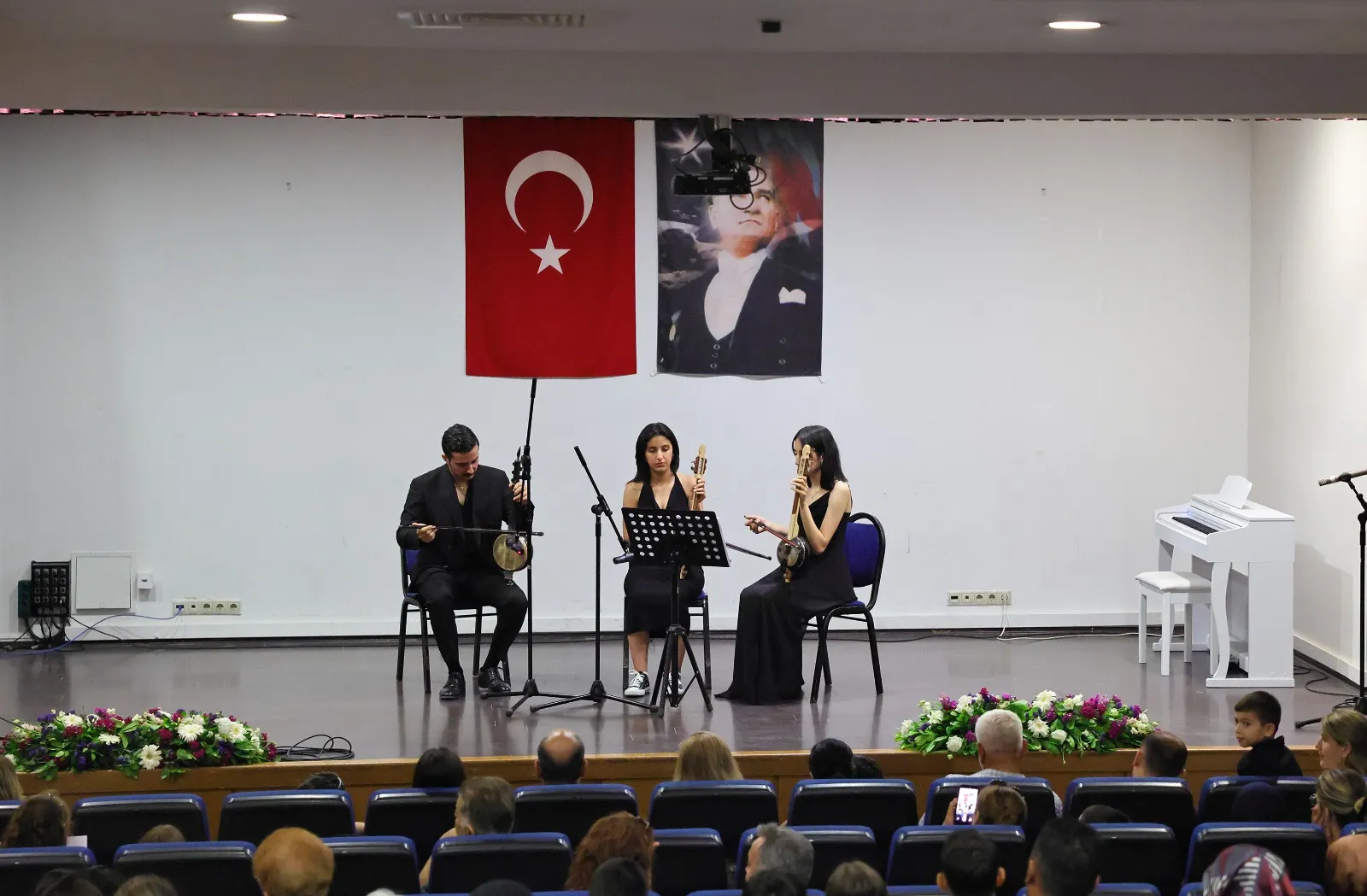 Basamak Kursiyerlerinden YÄ±l Sonu EtkinliÄi (9)-1782824009804.webp